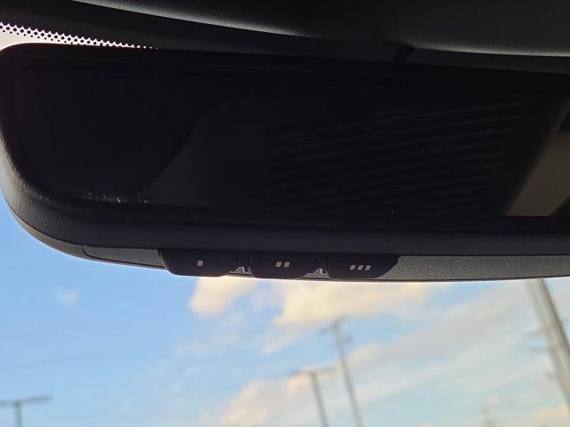 2024 Nissan Pathfinder SL 2WD