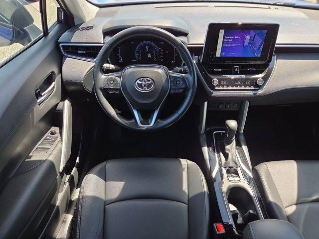 2023 Toyota Corolla Cross XLE 2WD (Natl)