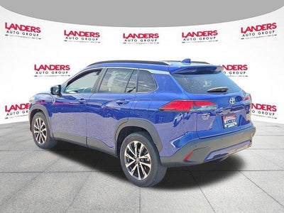 2023 Toyota Corolla Cross XLE 2WD (Natl)