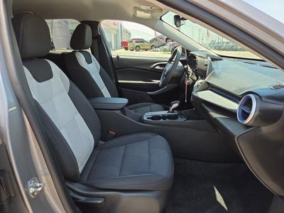 2025 Chevrolet Trax FWD 4dr LS