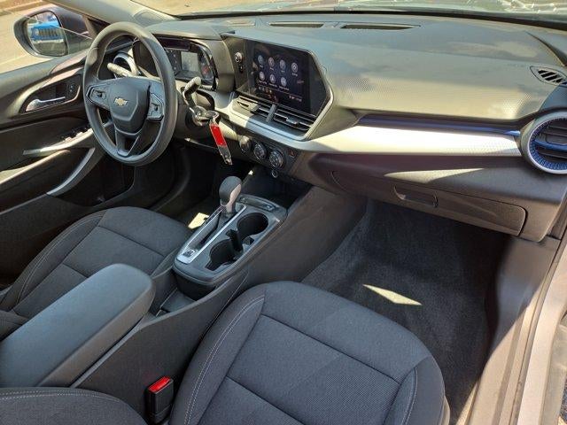 2025 Chevrolet Trax FWD 4dr LS