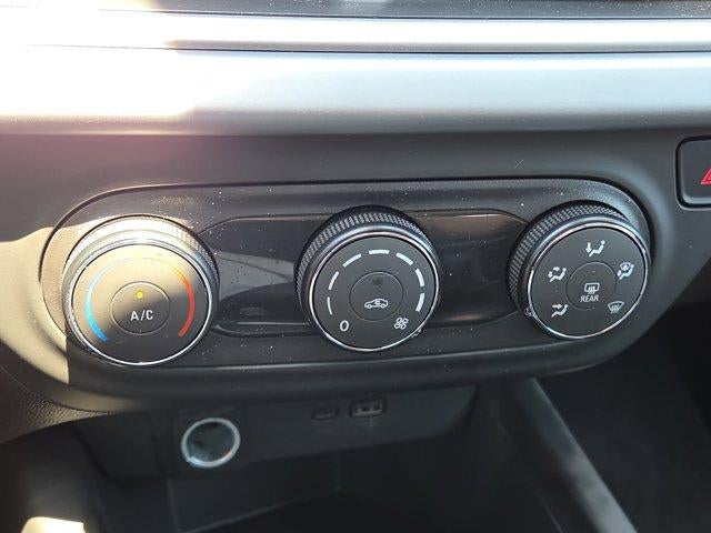 2025 Chevrolet Trax FWD 4dr LS