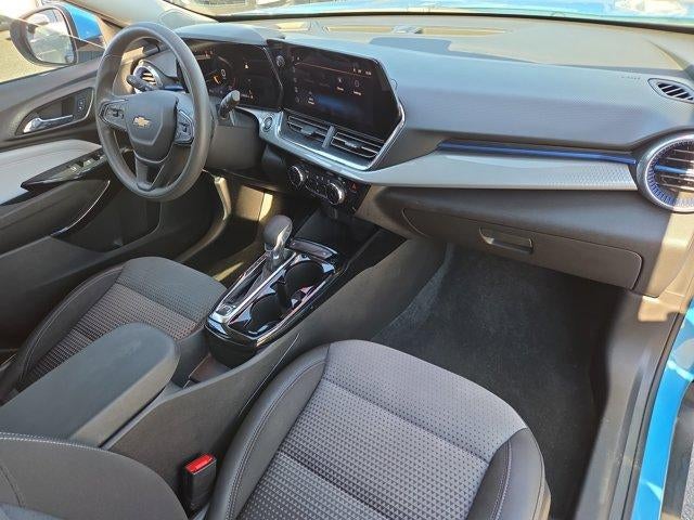 2025 Chevrolet Trax FWD 4dr LT