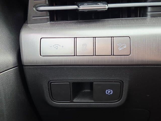 2025 Hyundai KONA SEL FWD