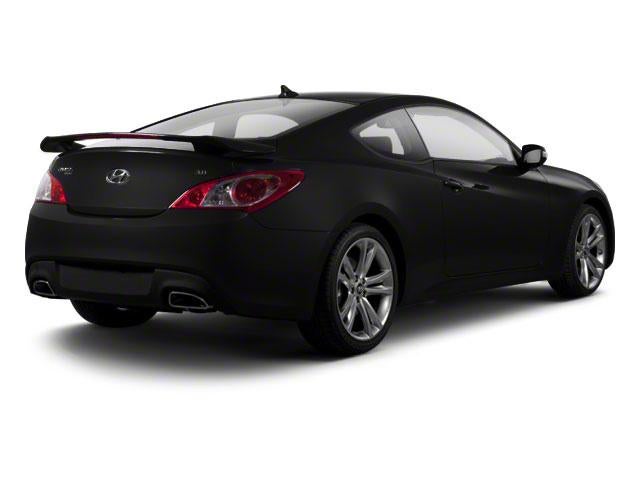 2011 Hyundai GENESIS Coupe 2dr 3.8L Man R-Spec
