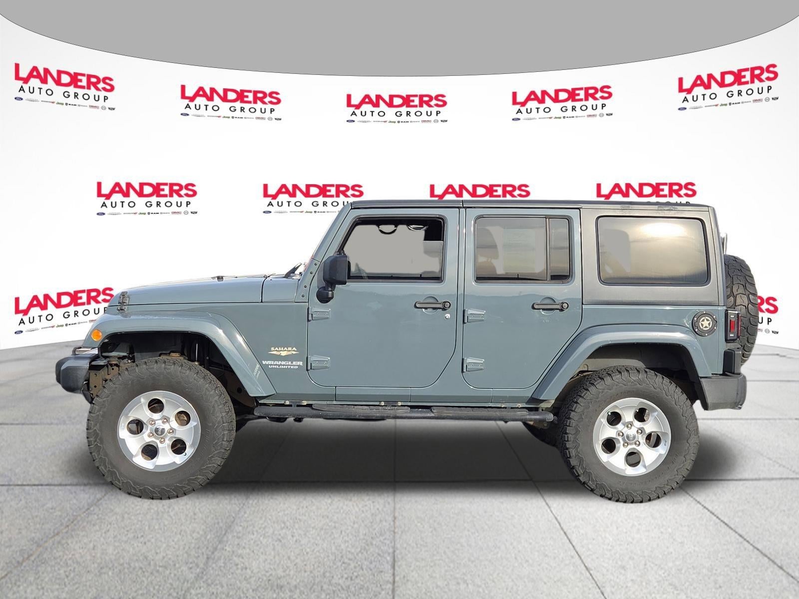 2014 Jeep Wrangler Unlimited 4WD 4dr Sahara
