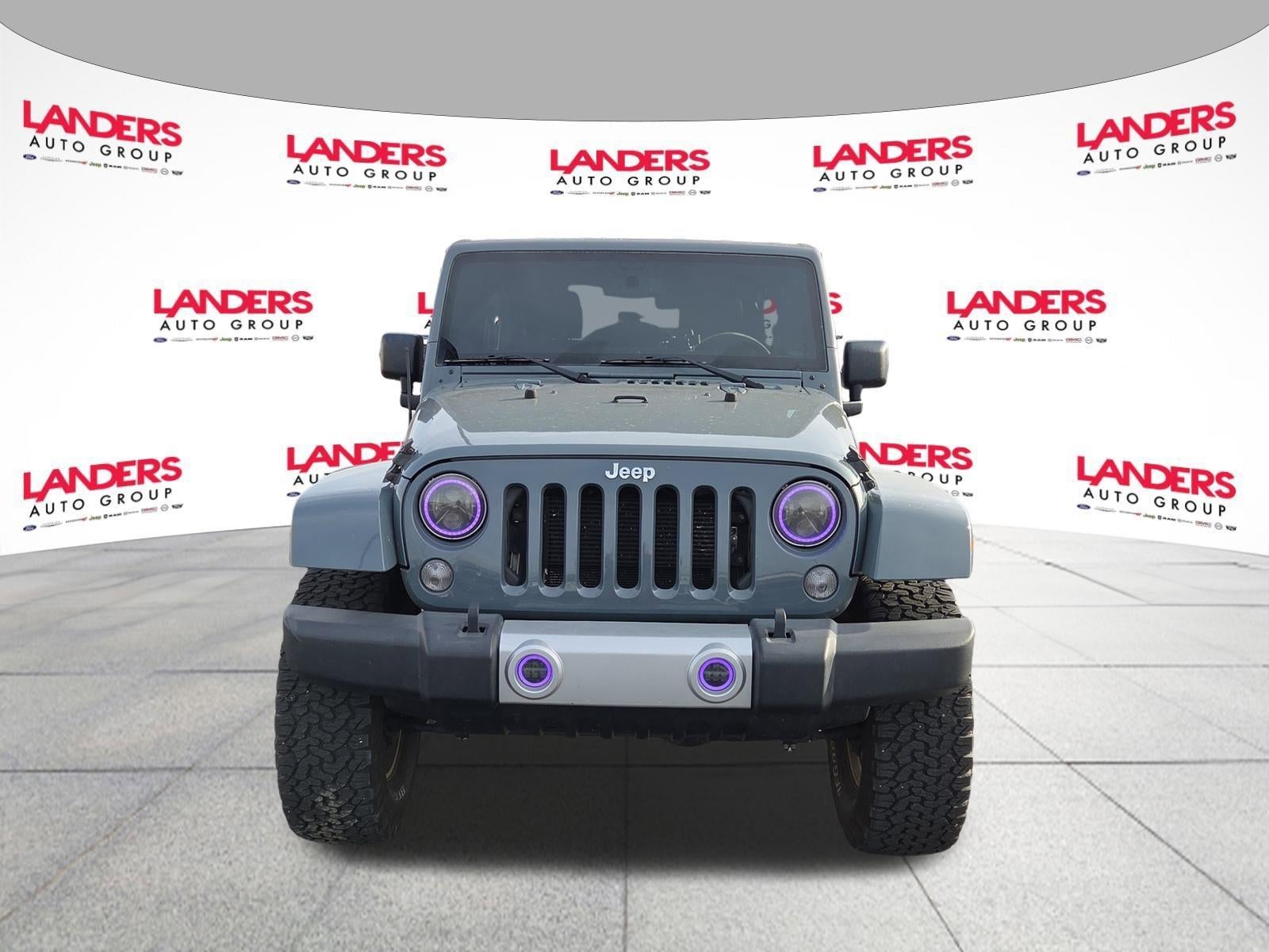 2014 Jeep Wrangler Unlimited 4WD 4dr Sahara