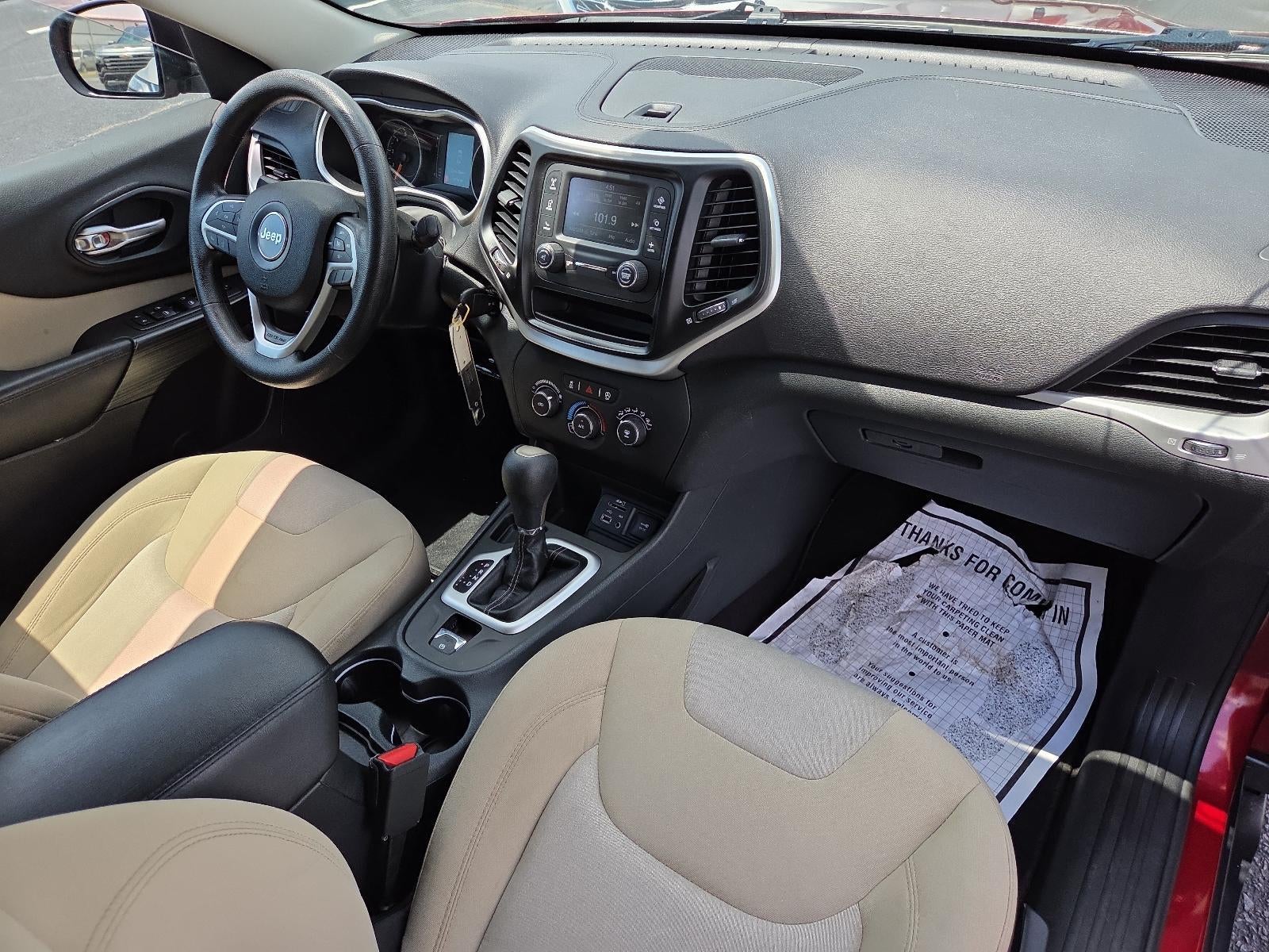 2016 Jeep Cherokee FWD 4dr Sport