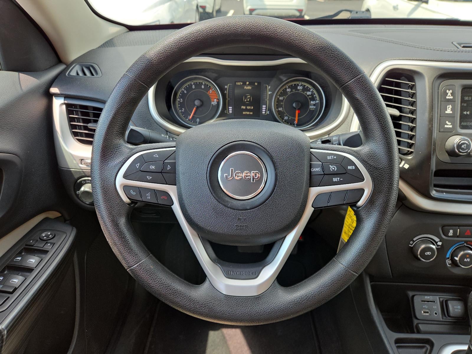 2016 Jeep Cherokee FWD 4dr Sport