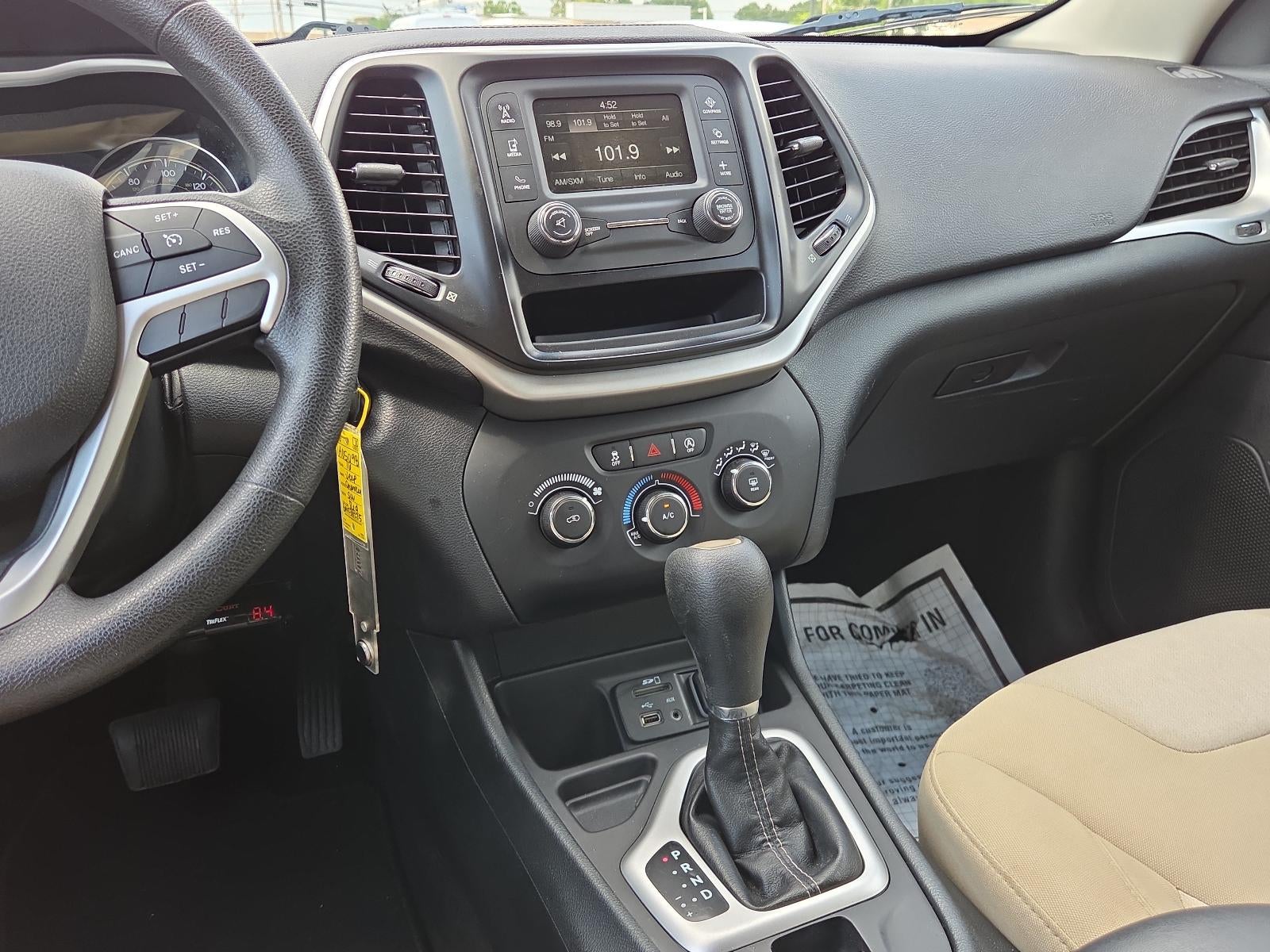 2016 Jeep Cherokee FWD 4dr Sport