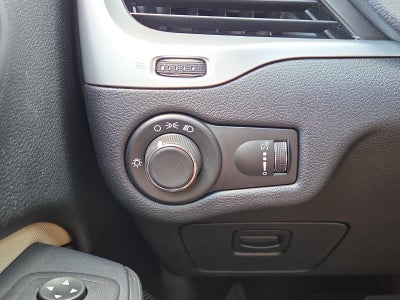 2016 Jeep Cherokee FWD 4dr Sport