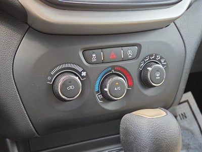2016 Jeep Cherokee FWD 4dr Sport