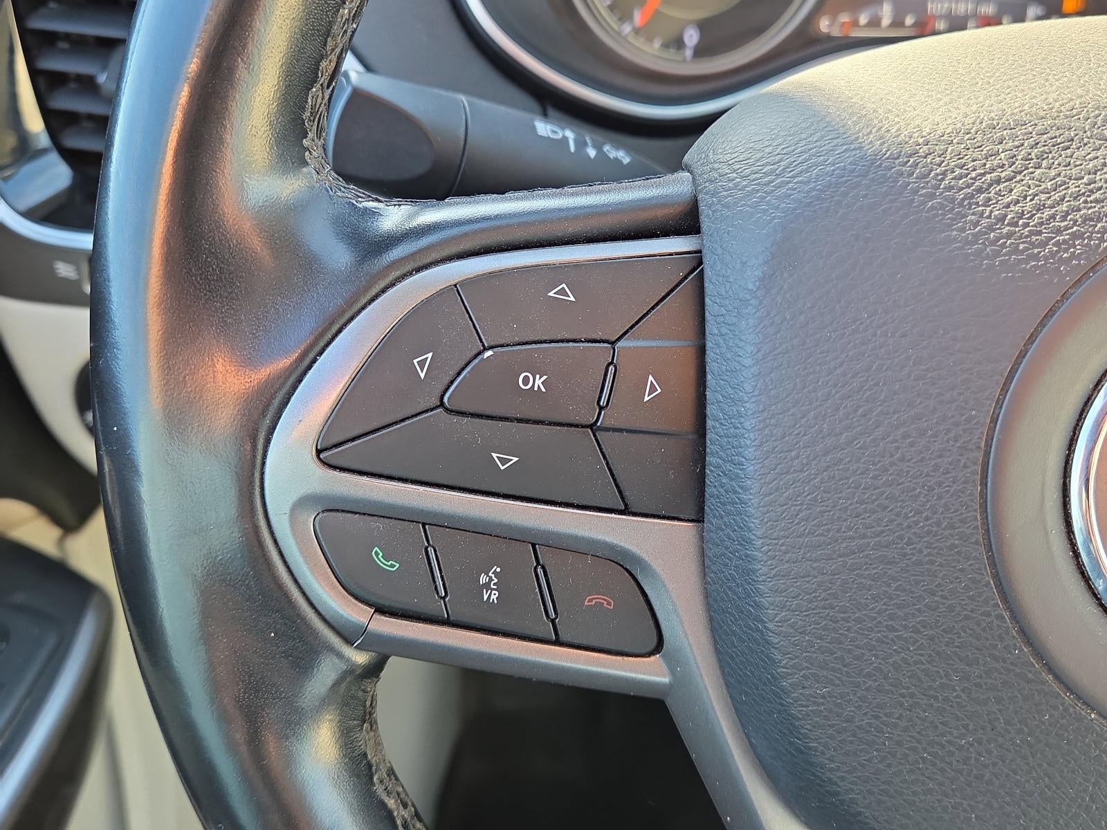 2020 Jeep Cherokee Limited FWD