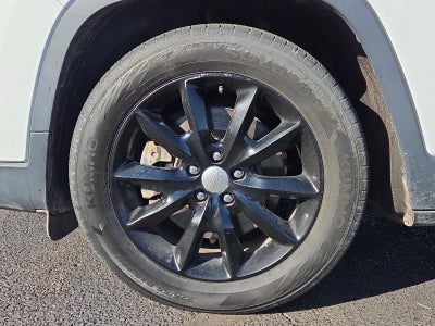 2020 Jeep Cherokee Limited FWD