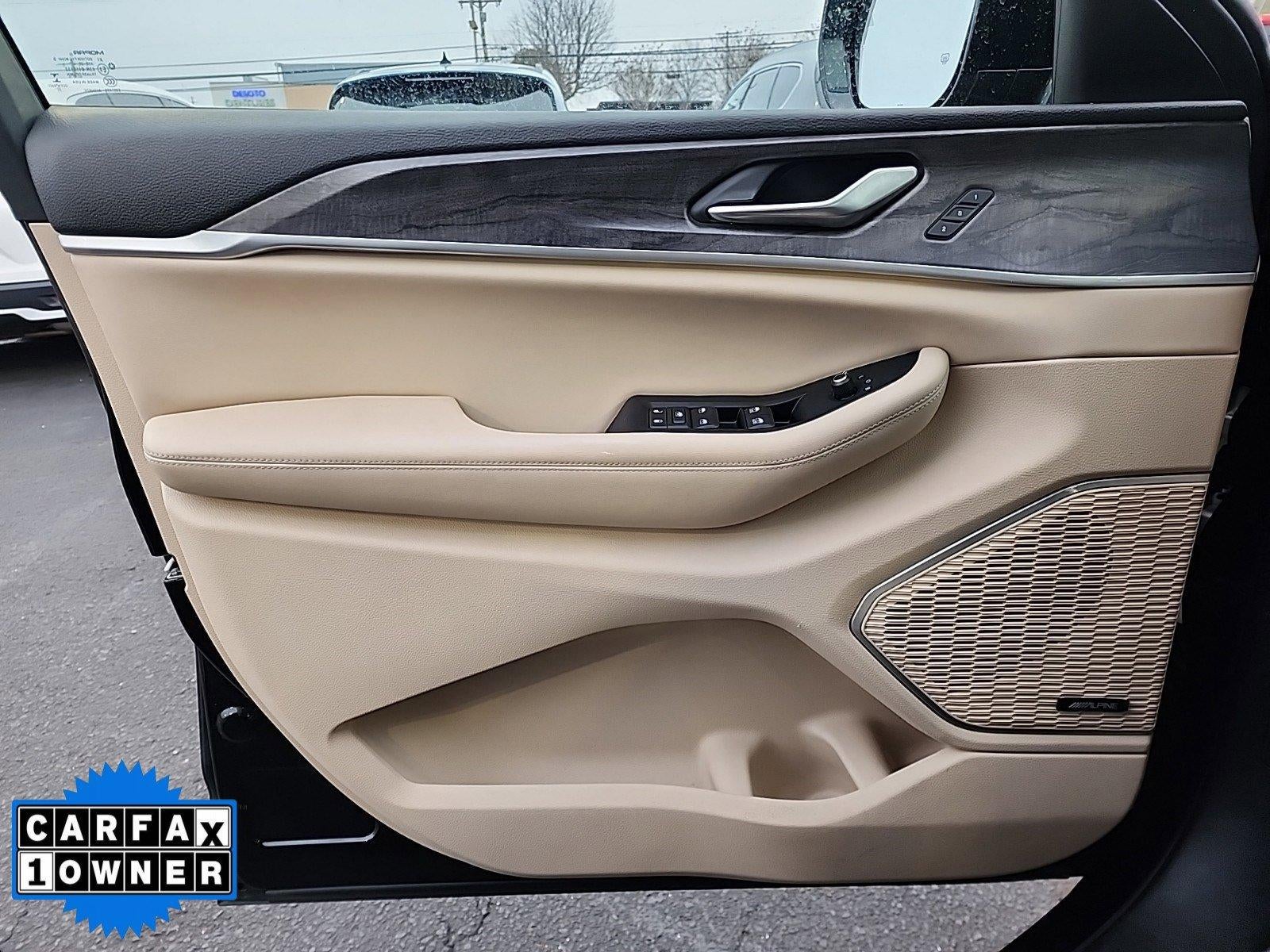 2023 Jeep Grand Cherokee Limited 4x2