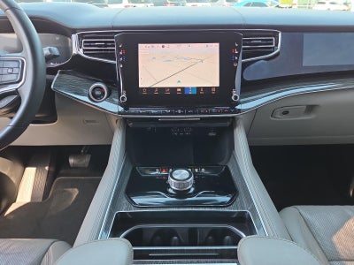 2022 Jeep Wagoneer Series III 4x2