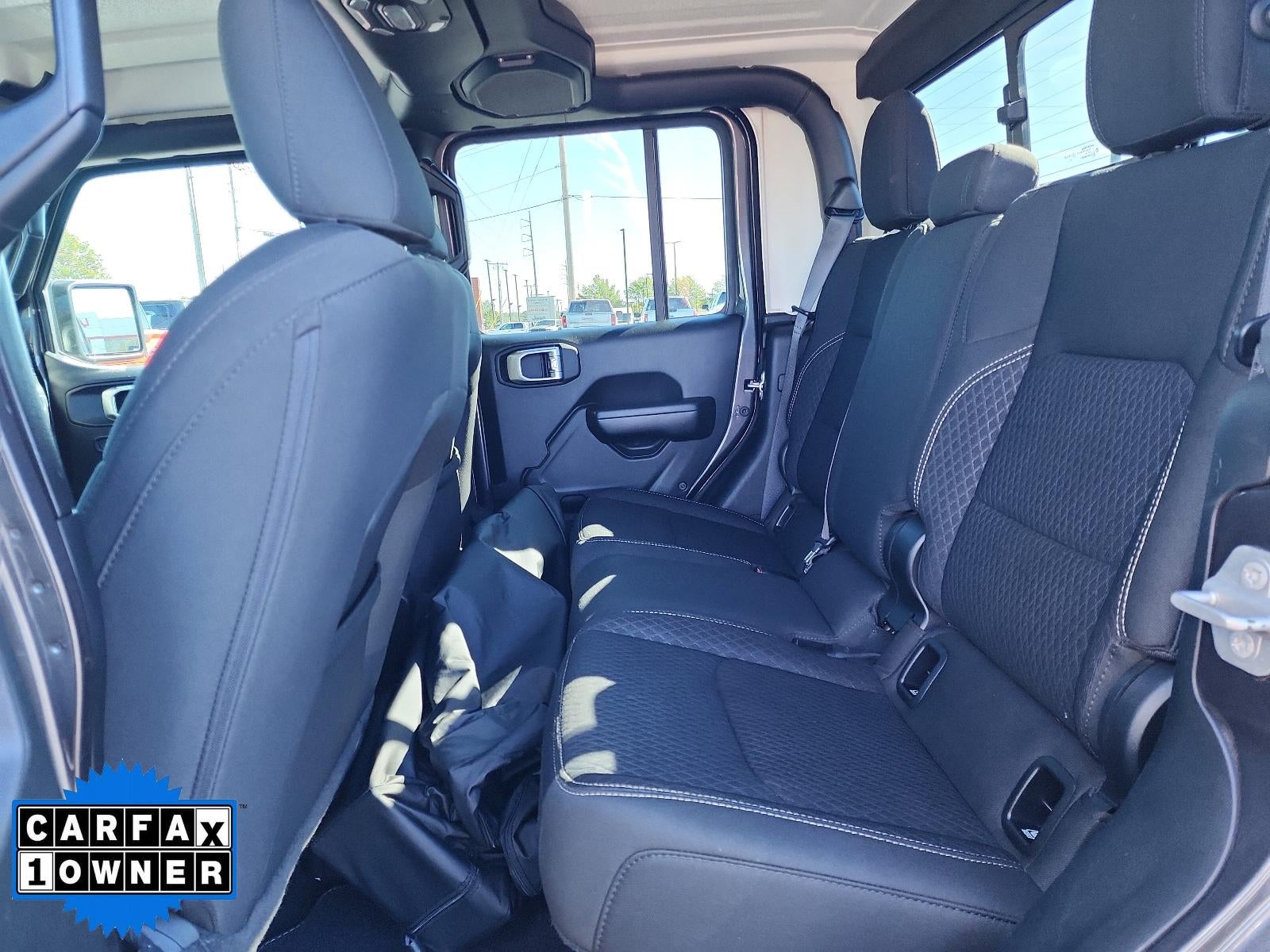 2021 Jeep Gladiator Sport photo 4