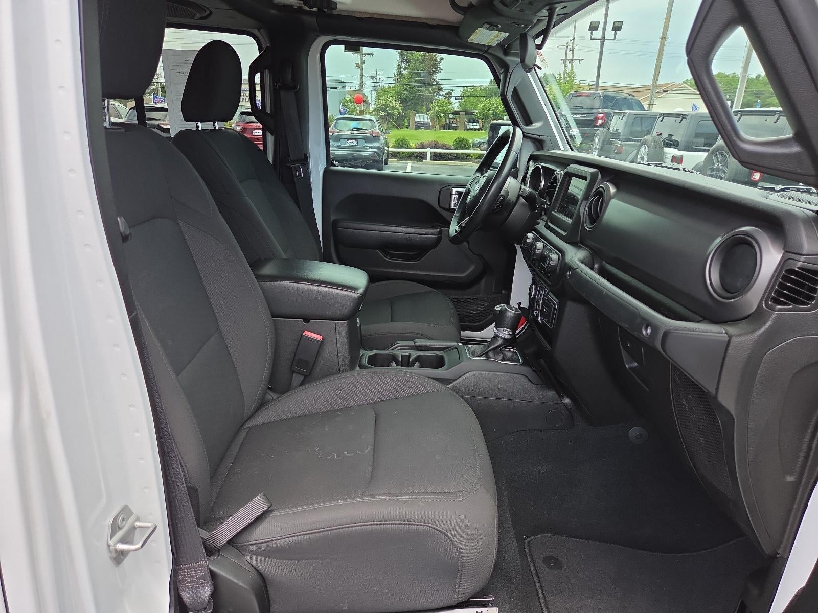 2022 Jeep Gladiator Sport S 4x4