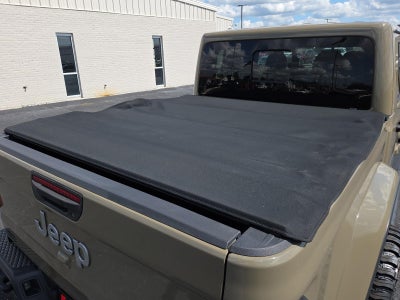 2020 Jeep Gladiator Overland 4x4