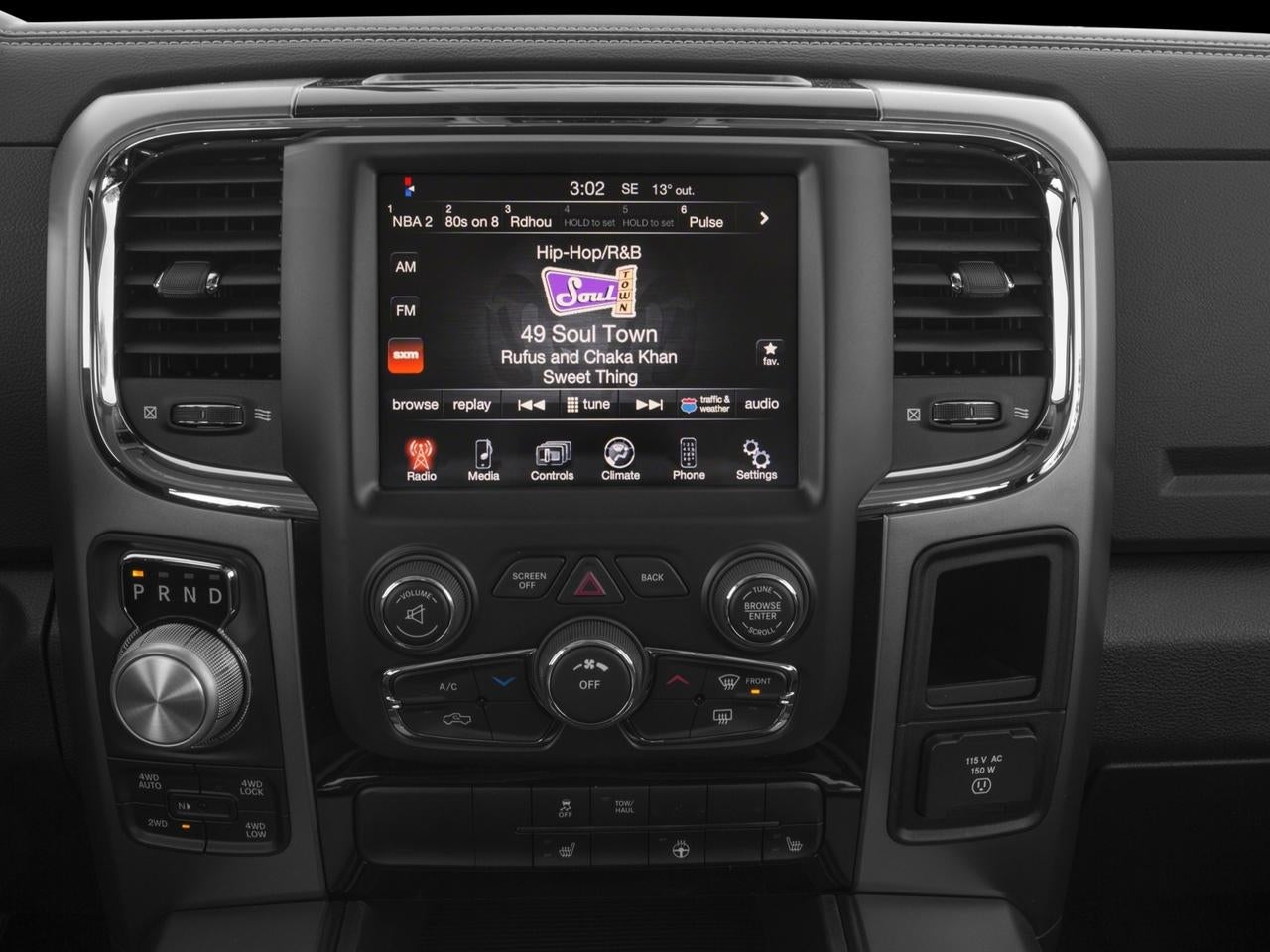 2016 RAM 1500 2WD Crew Cab 5.7 Ft Box Big Horn