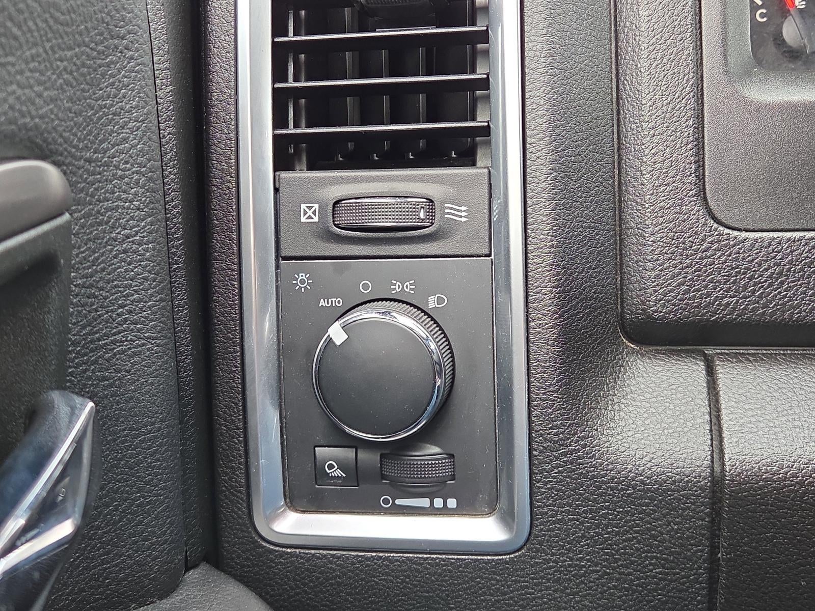 2023 RAM 1500 Classic Warlock 4x4 Crew Cab 5'7" Box
