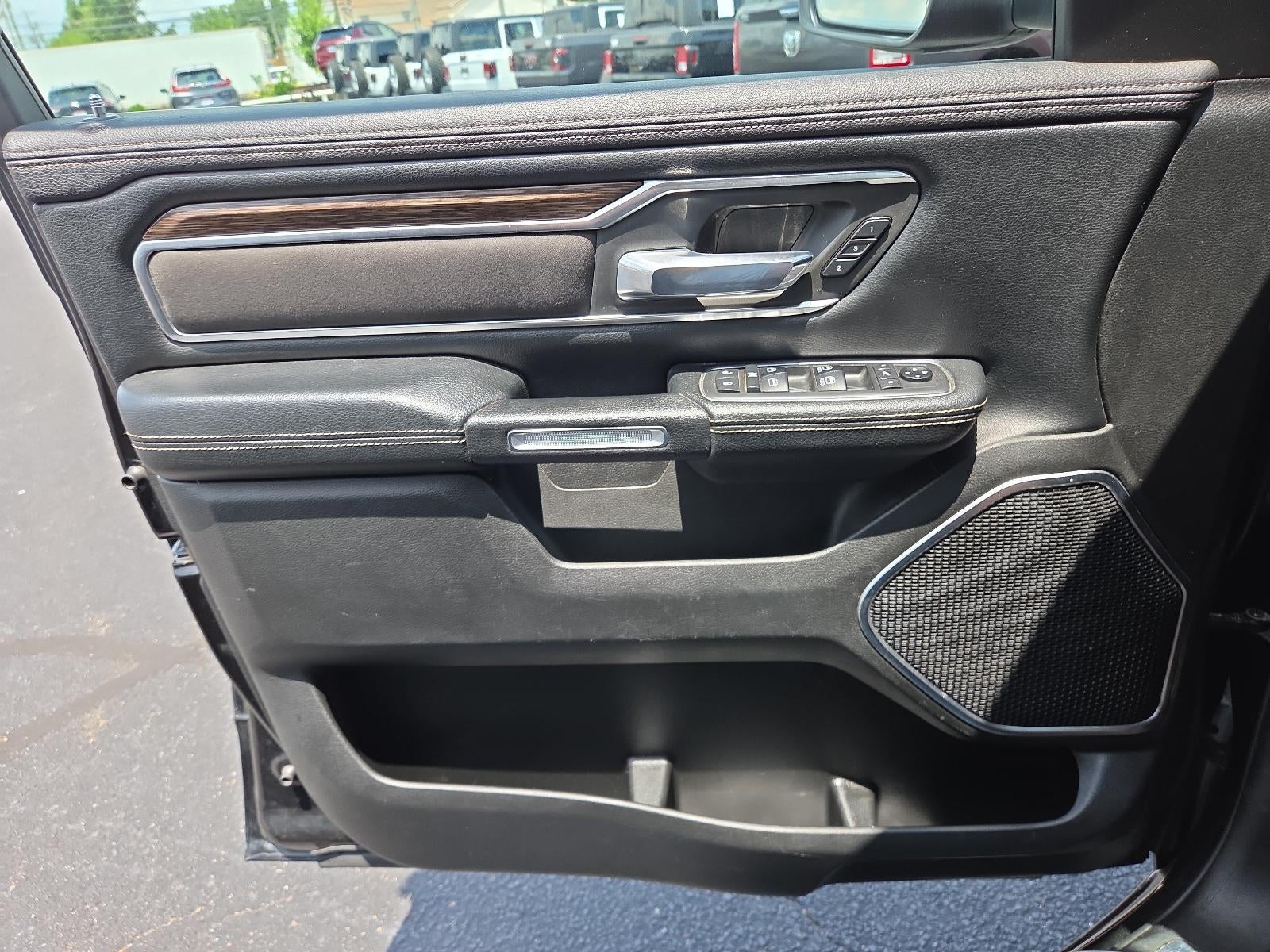 2019 RAM 1500 Laramie 4x2 Quad Cab 6'4" Box