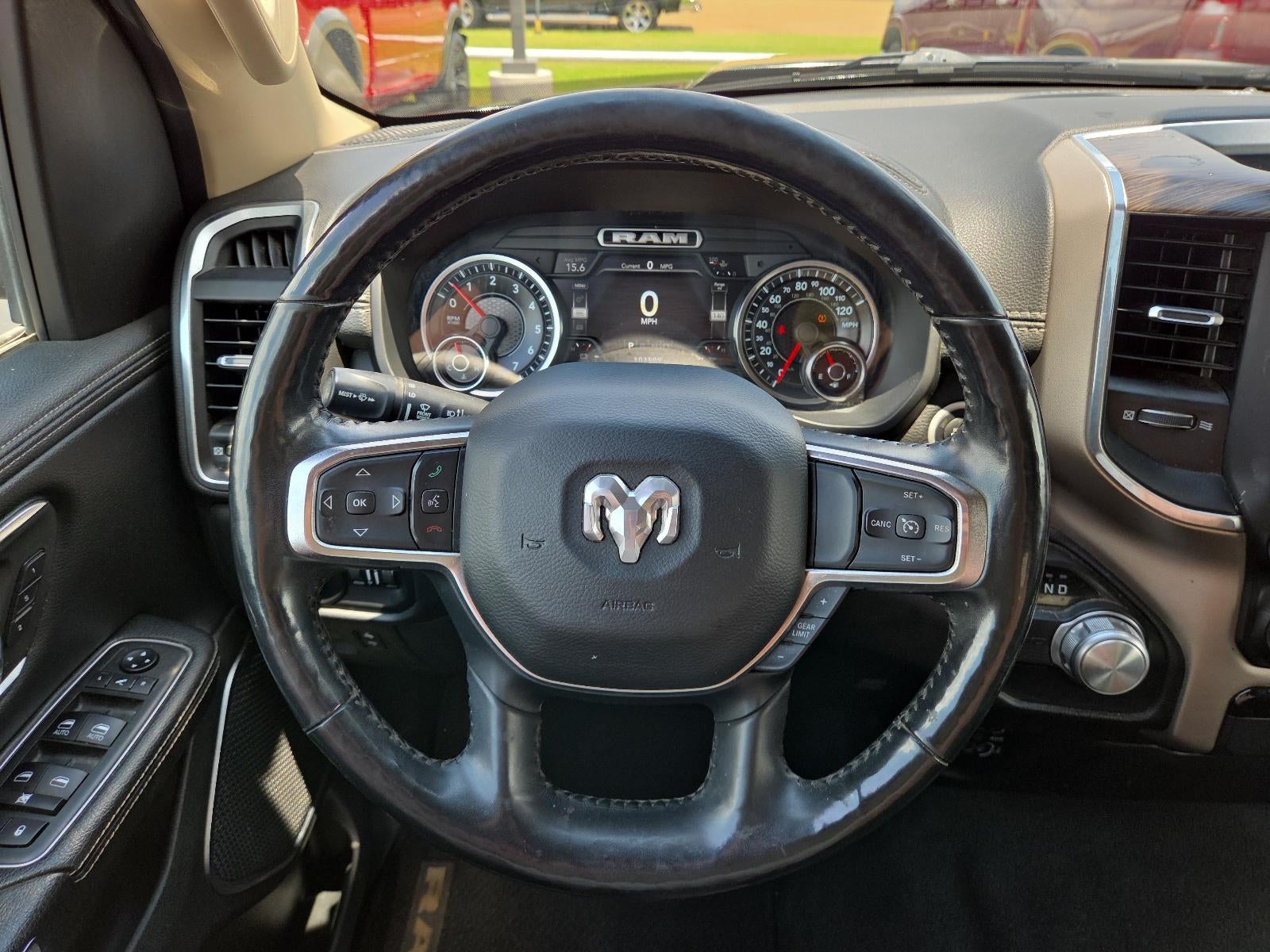 2019 RAM 1500 Laramie 4x2 Quad Cab 6'4" Box