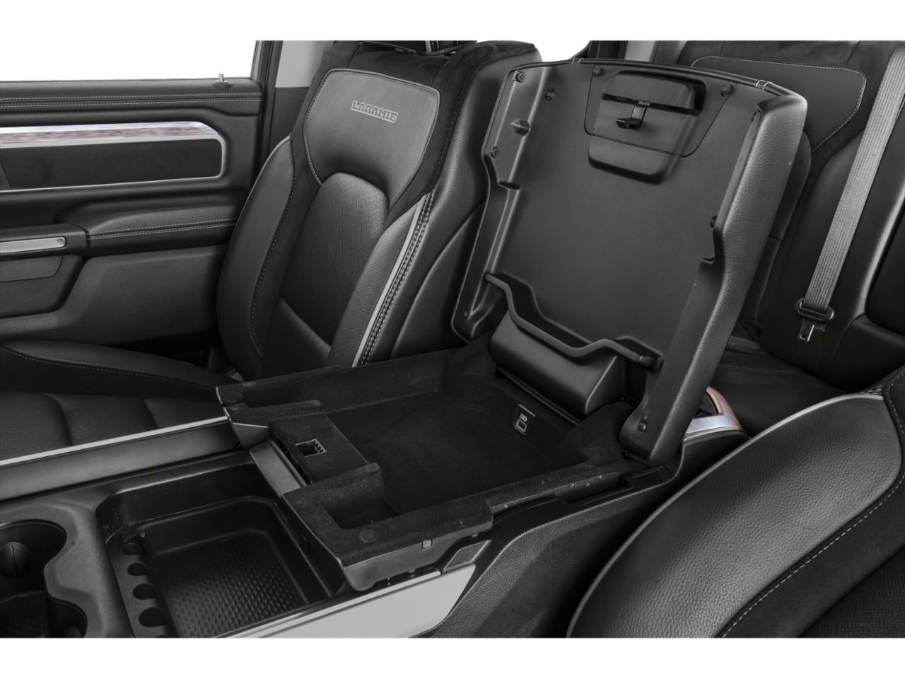 2019 RAM 1500 Laramie 4x2 Quad Cab 6'4" Box
