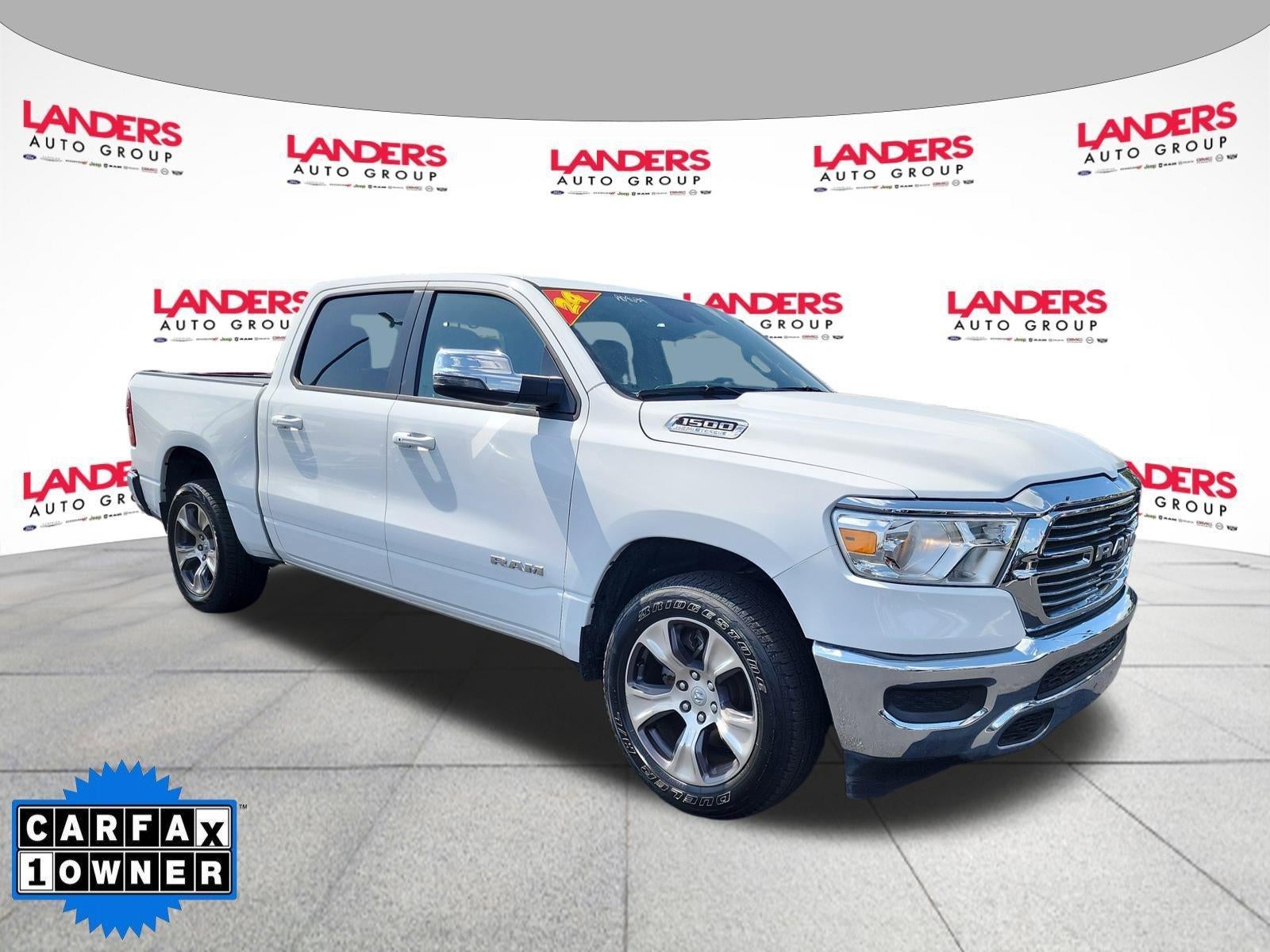 2024 RAM 1500 Laramie 4x2 Crew Cab 5'7" Box