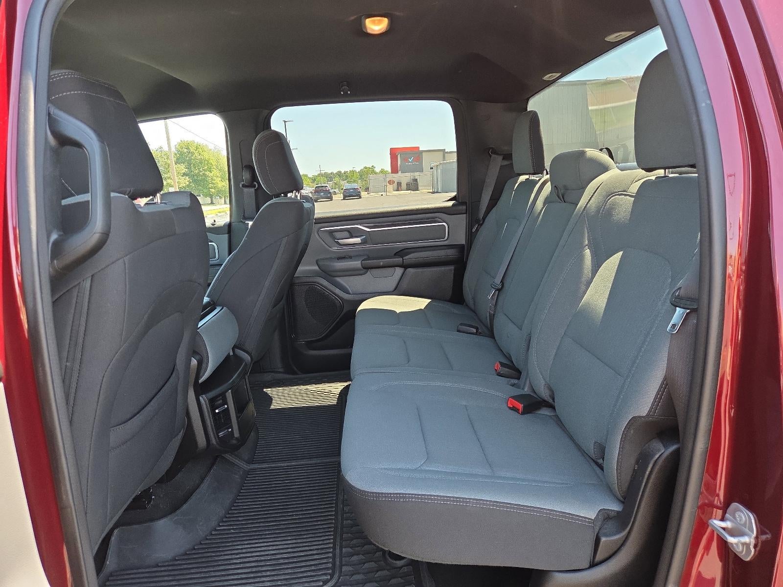 2022 RAM 1500 Big Horn 4x4 Crew Cab 5'7" Box