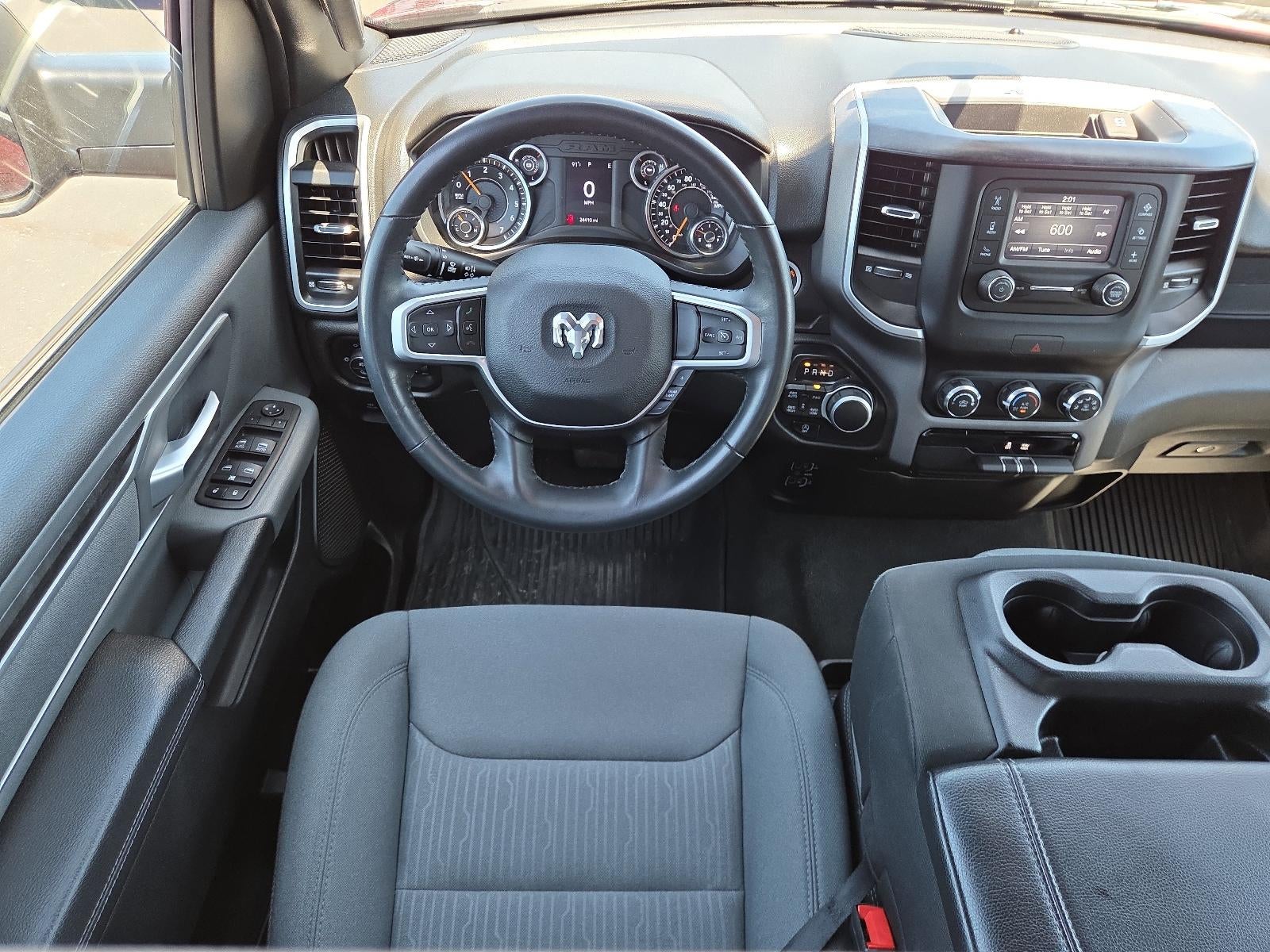 2022 RAM 1500 Big Horn 4x4 Crew Cab 5'7" Box