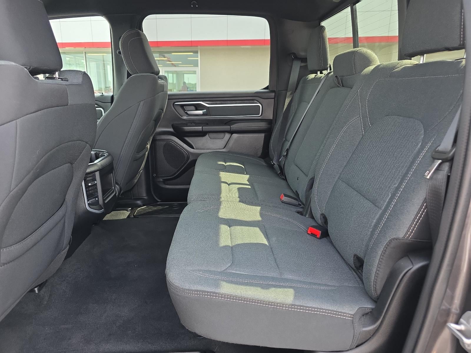 2022 RAM 1500 Big Horn 4x4 Crew Cab 5'7" Box