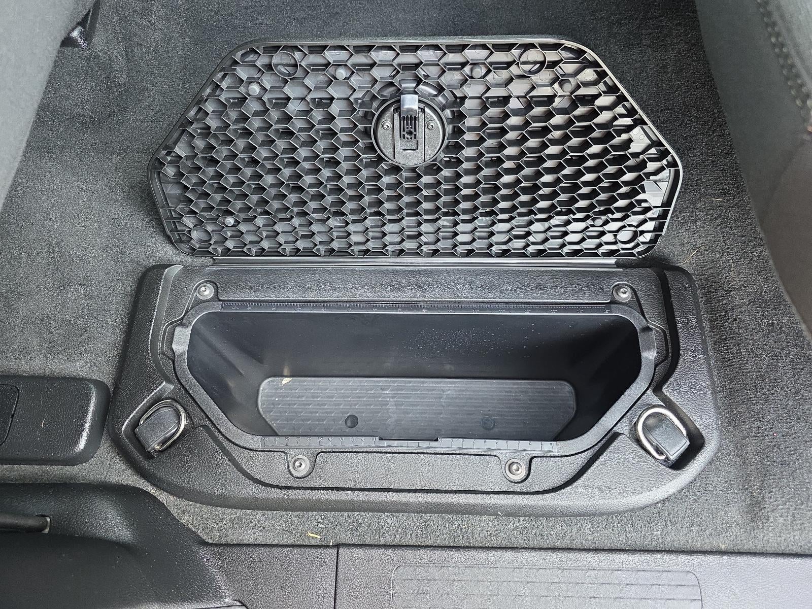 2022 RAM 1500 Big Horn 4x4 Crew Cab 5'7" Box