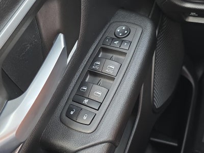2022 RAM 1500 Big Horn 4x4 Crew Cab 5'7" Box