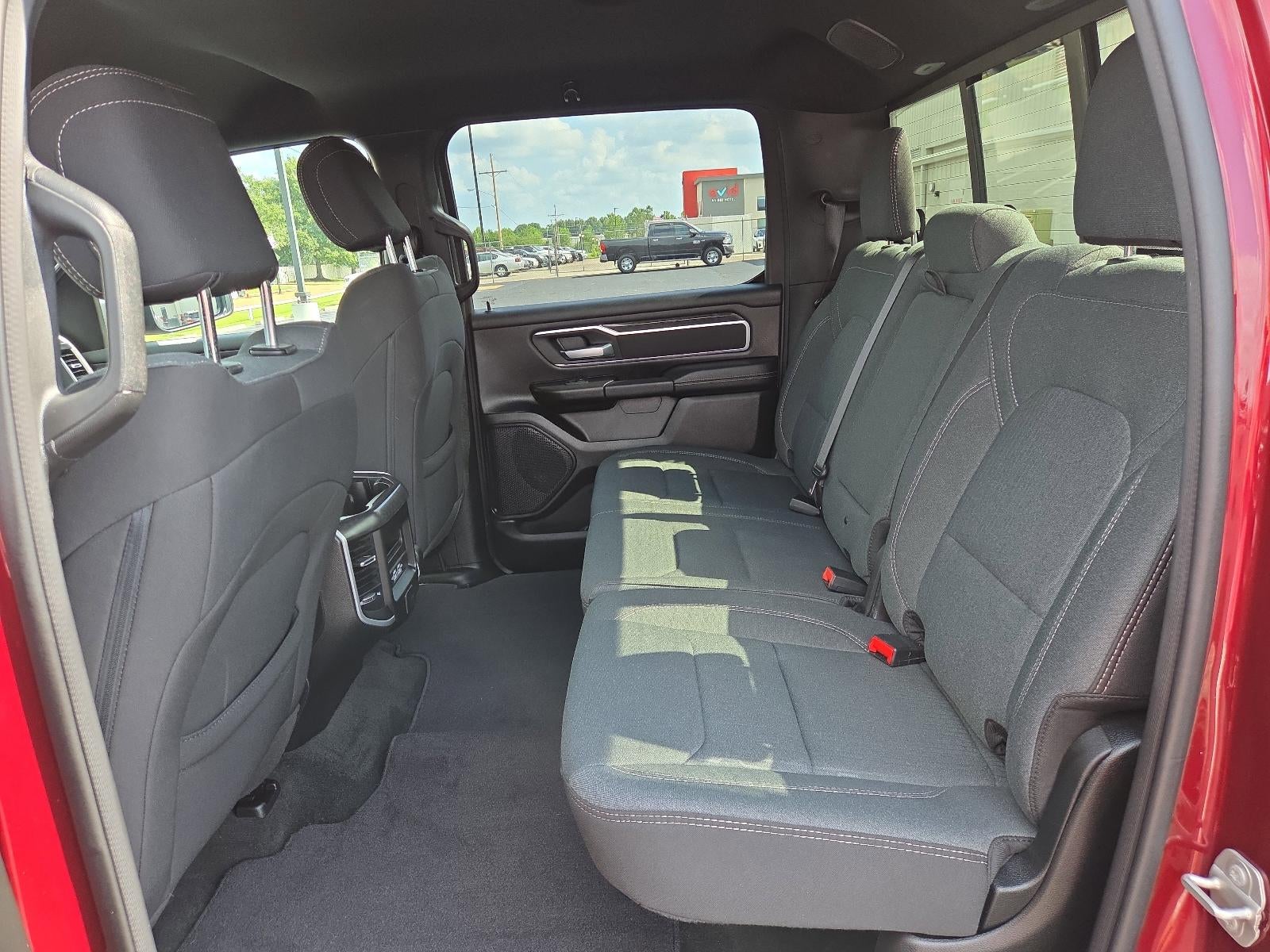 2023 RAM 1500 Big Horn 4x4 Crew Cab 5'7" Box