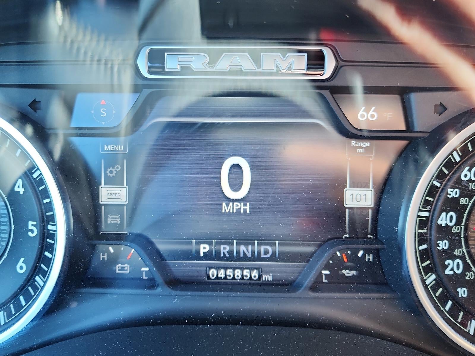 2021 RAM 1500 Big Horn 4x4 Crew Cab 5'7" Box