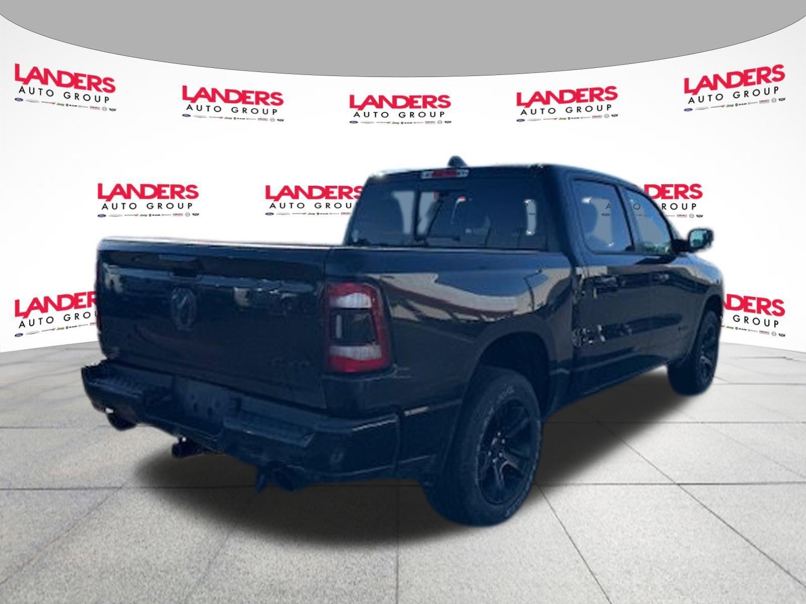 2021 RAM 1500 Big Horn 4x4 Crew Cab 5'7" Box