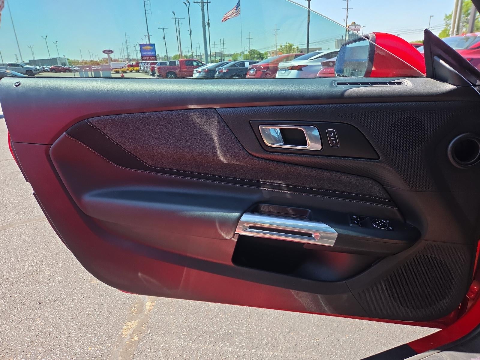 2024 Ford Mustang EcoBoost Fastback