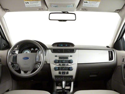 2010 Ford Focus 4dr Sdn SE