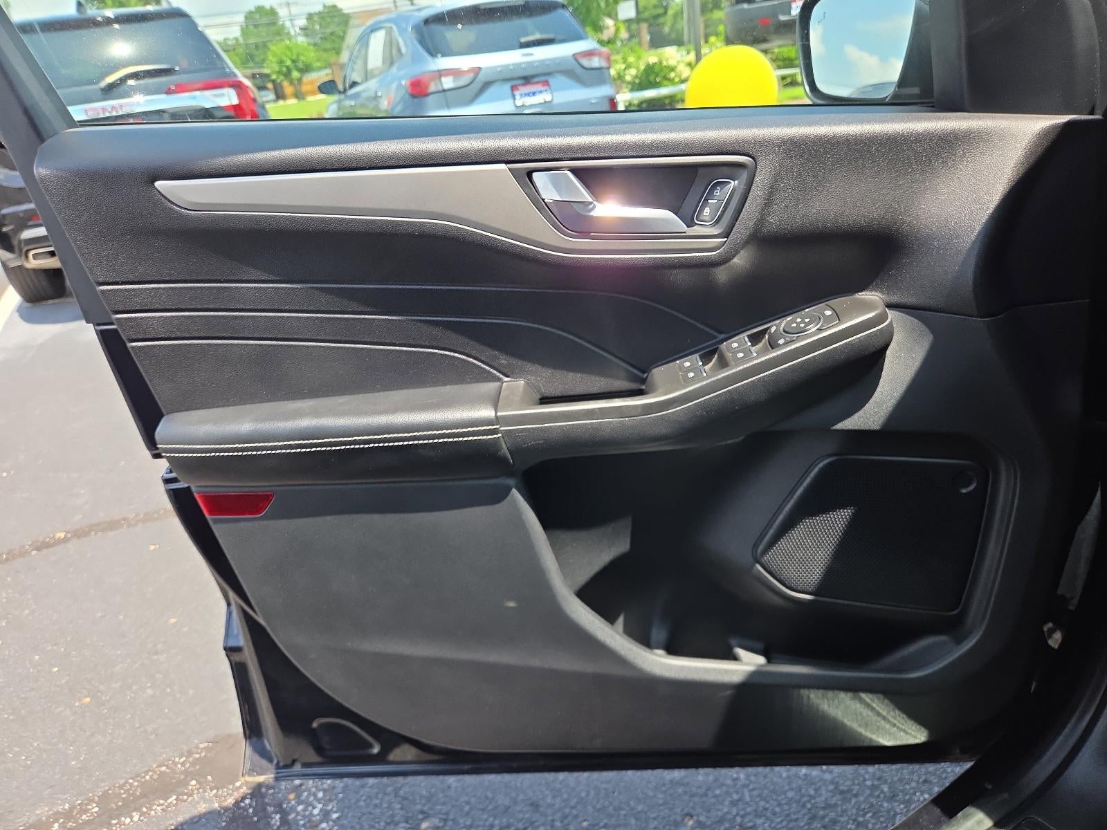 2021 Ford Escape SE FWD