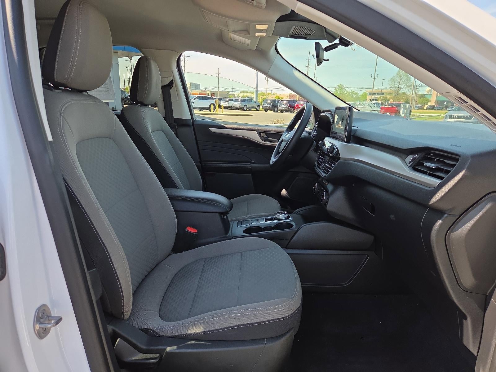 2022 Ford Escape SE FWD