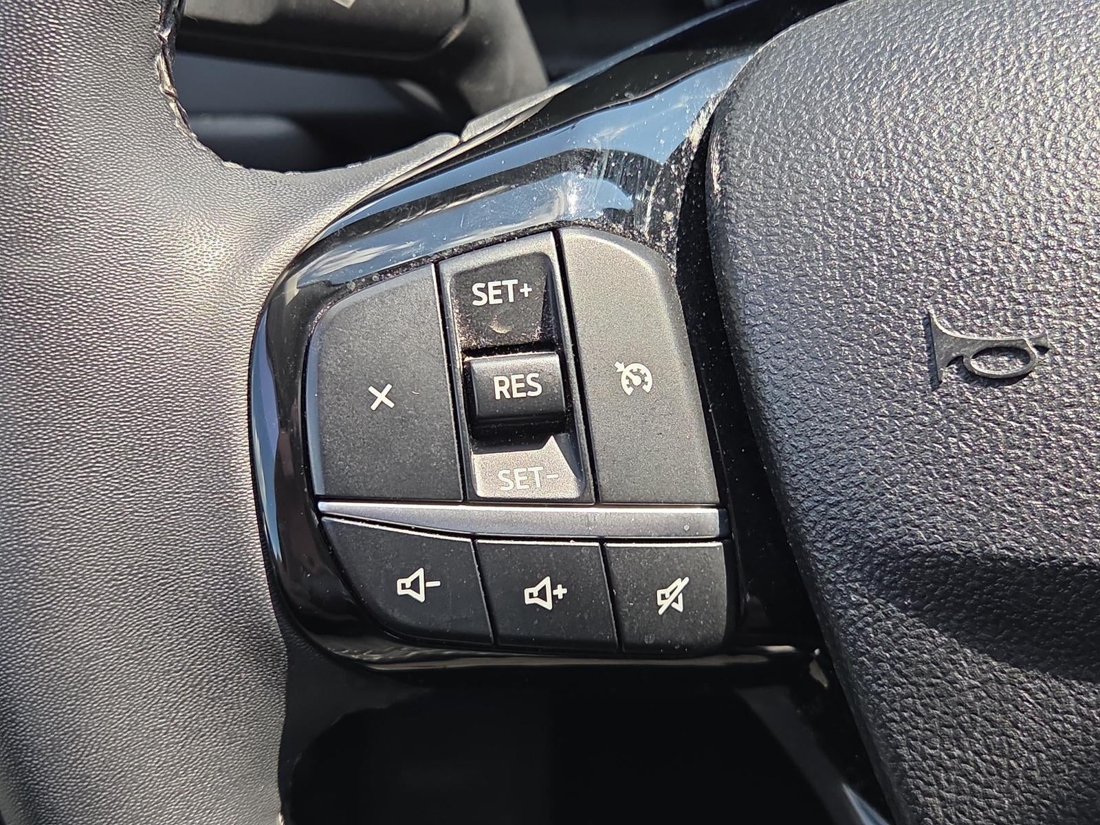 2022 Ford Escape SEL FWD