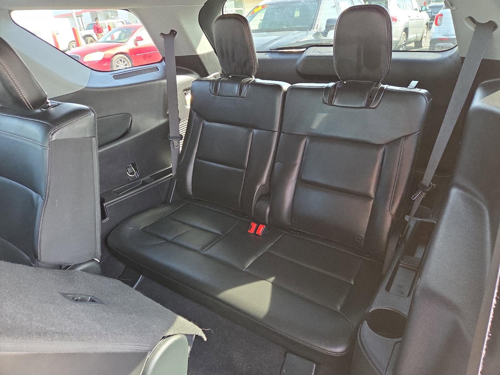 2022 Ford Explorer XLT RWD