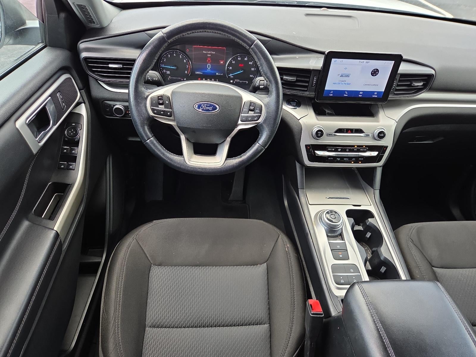 2022 Ford Explorer XLT RWD