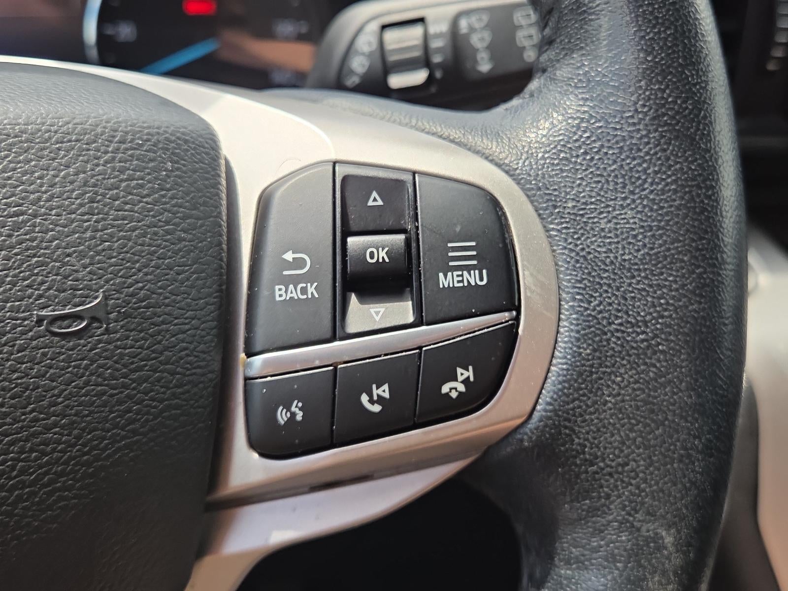 2022 Ford Explorer XLT RWD