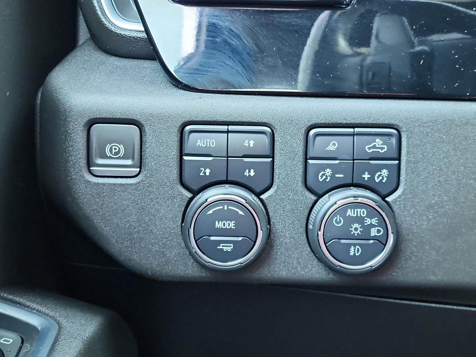 2023 Chevrolet Silverado 1500 Crew Cab Short Box 4-Wheel Drive High Country