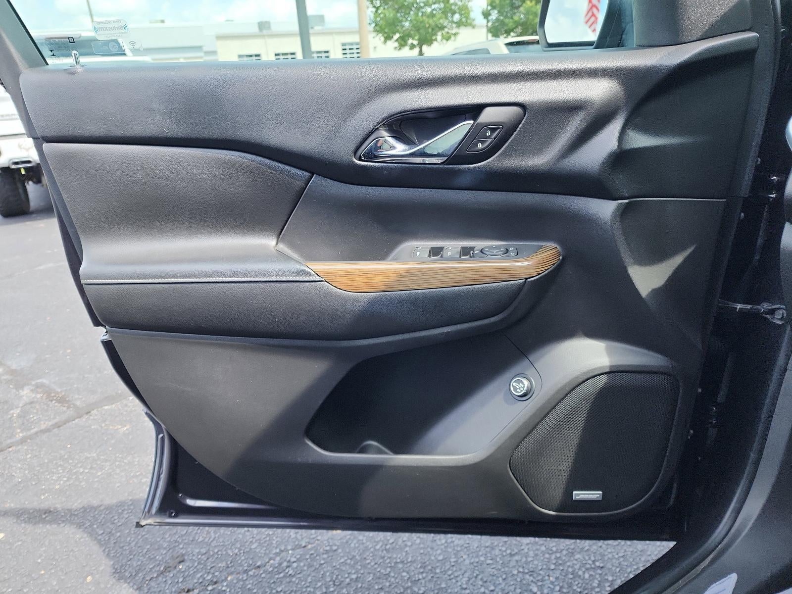 2017 GMC Acadia FWD SLE-2