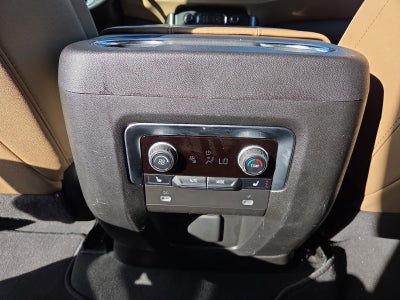 2024 Chevrolet Tahoe 2WD Premier