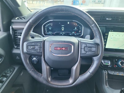 2022 GMC Sierra 1500 Crew Cab Short Box 4-Wheel Drive AT4