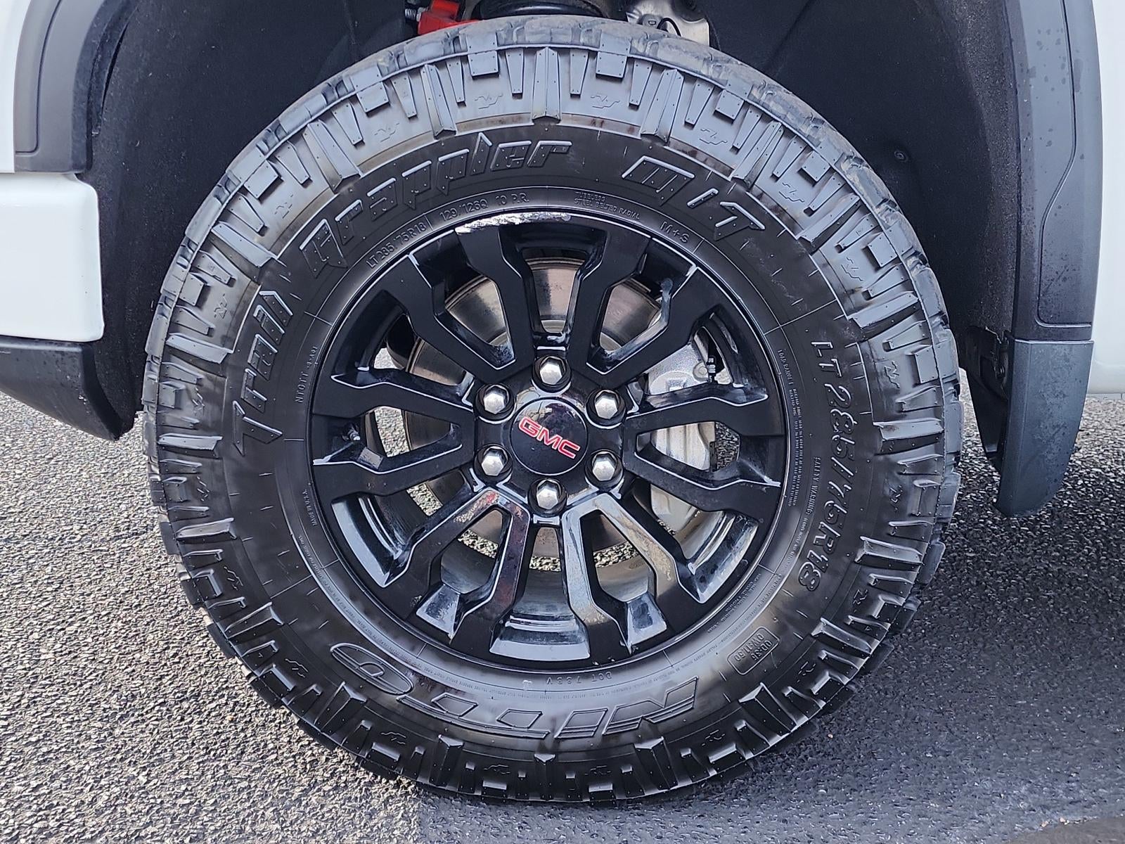 2022 GMC Sierra 1500 Crew Cab Short Box 4-Wheel Drive AT4